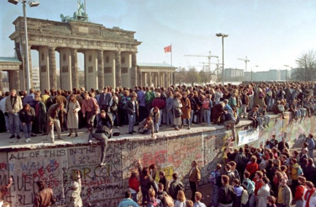 crollo muro di berlino